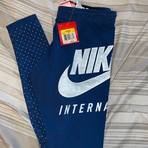 Nike leggings